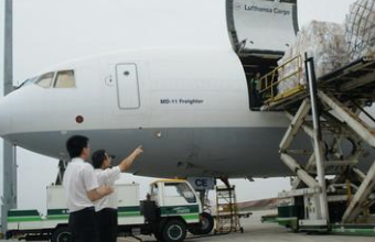 采用航空貨運來運輸貨物的三大優(yōu)勢