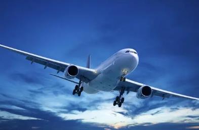 航空運輸公司在現(xiàn)代物流行業(yè)中發(fā)揮著至關(guān)重要的作用